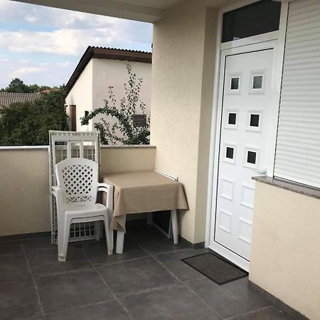 Apartments In Amor Улцинь Экстерьер фото