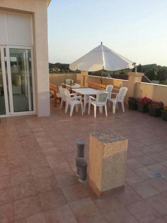 Apartments In Amor Улцинь Экстерьер фото