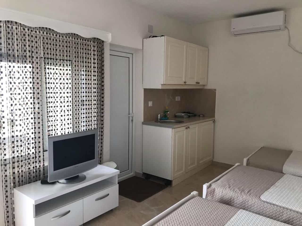 Apartments In Amor Улцинь Экстерьер фото